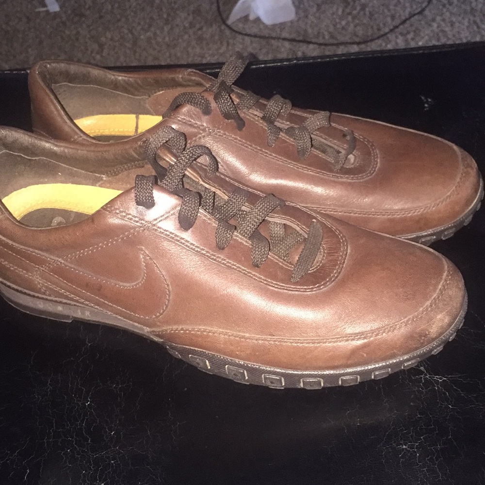 Men’s Nike waffle racer